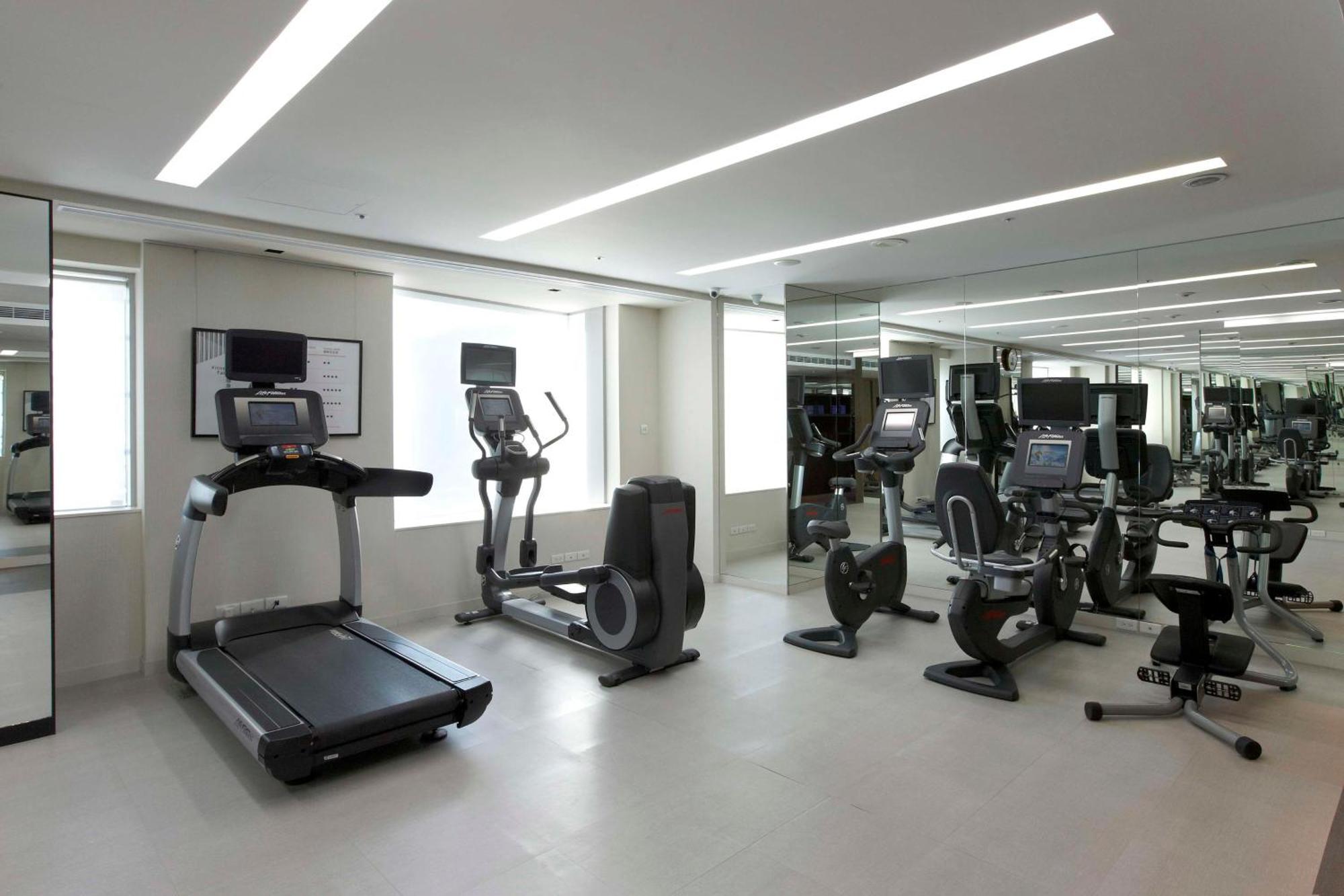 Humble House Taipei, Curio Collection By Hilton Hotel Buitenkant foto The gym at the hotel